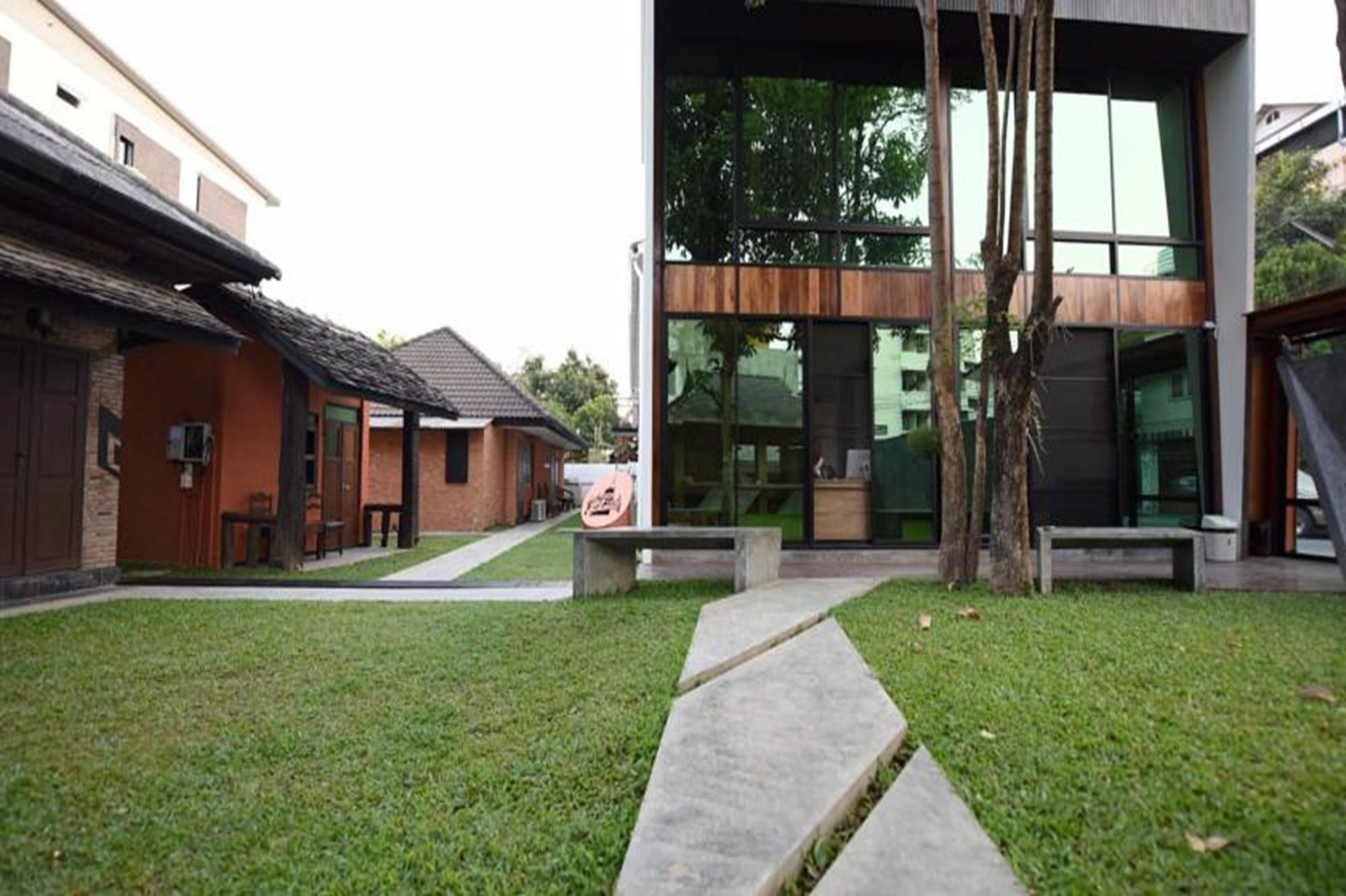 Отель Chiang Mai Udee Экстерьер фото